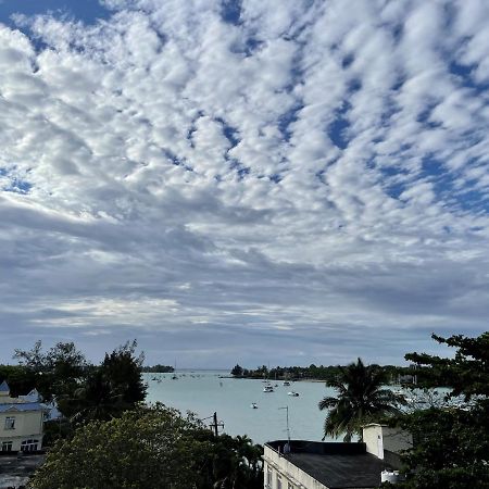 Studio H Grandbay Sea-View Екстериор снимка