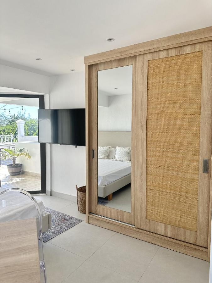 Studio H Grandbay Sea-View Екстериор снимка